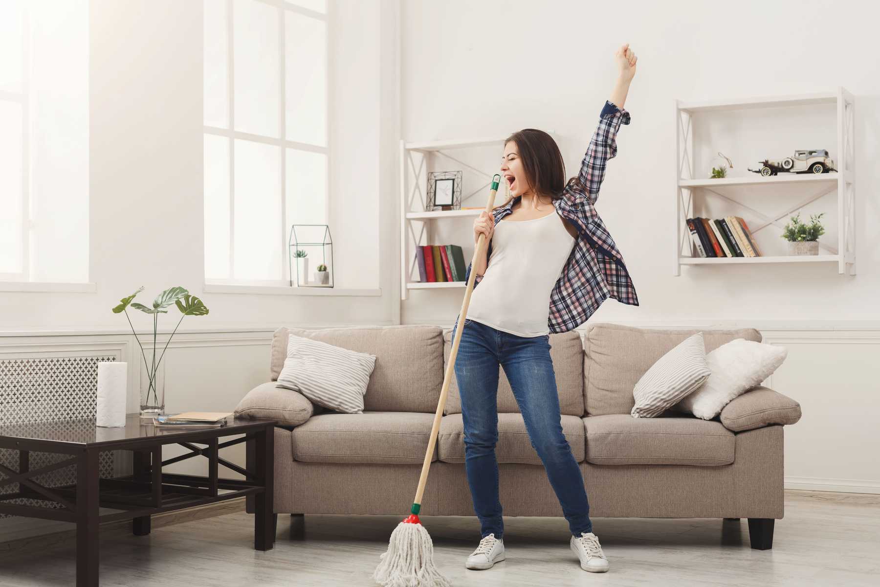 Tổng hợp 8 thói quen giúp bạn tiết kiệm thời gian dọn dẹp nhà cửa
